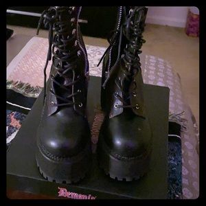 Demonia Vegan Leather Stompers ❤️